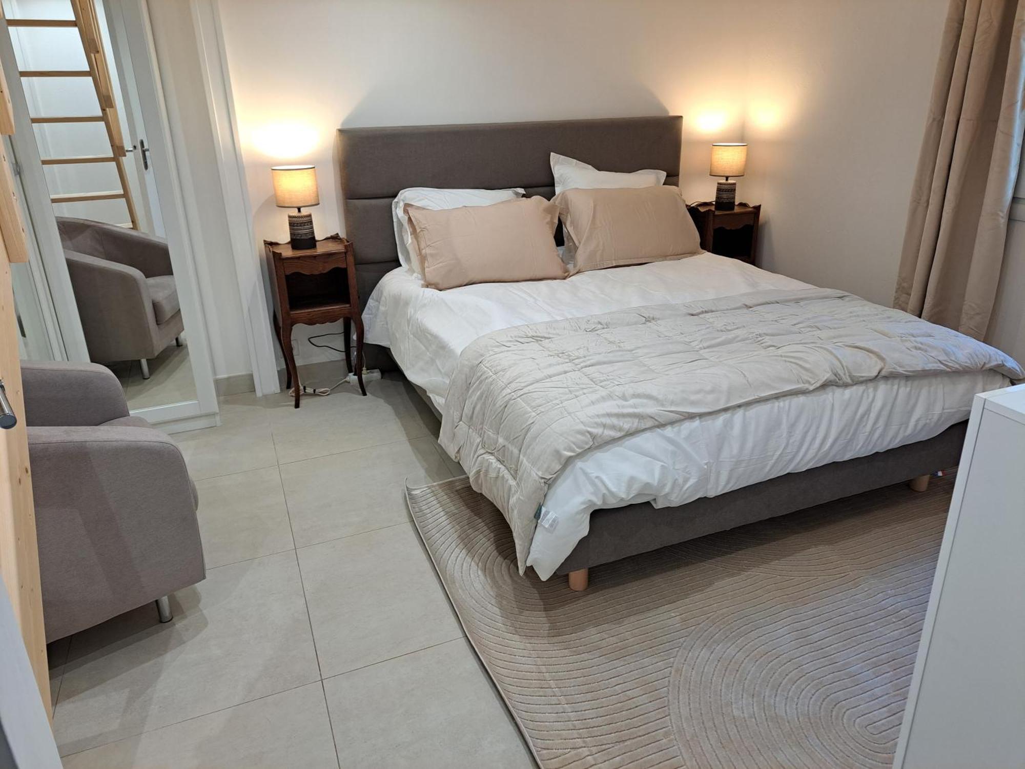 Maisonnette Au Milieu Des Pins Mougins Exteriér fotografie